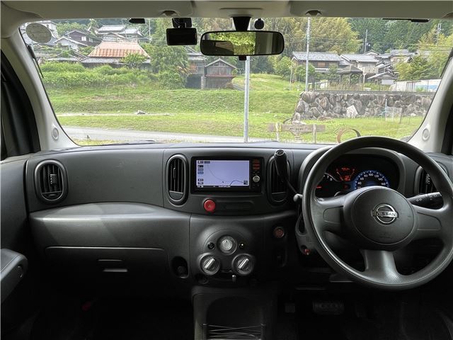 2015 NISSAN CUBE